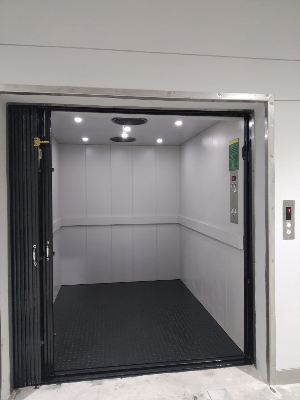 Elevator 1